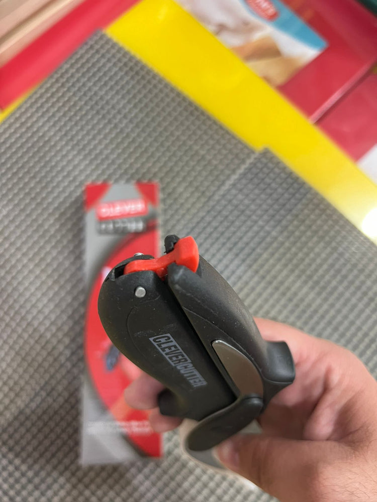 Clever Cutter Kitchen Tool