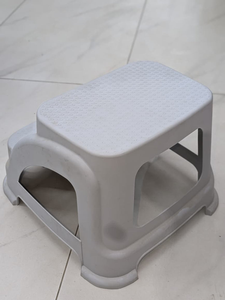 Step stool