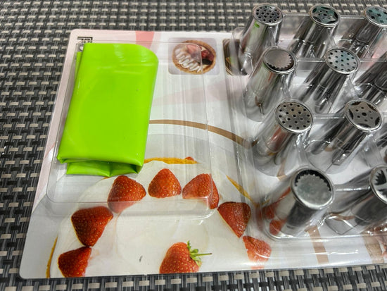 12Pcs Russian Icing Nozzles Set Stainless Steel With Bag - TheBawarchiKhana