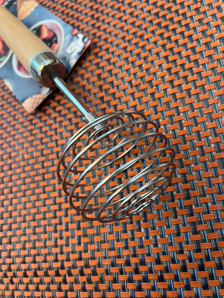 Shengya Top Choice Stainless Steel Egg Beater Whisk With Wooden Handle 1135