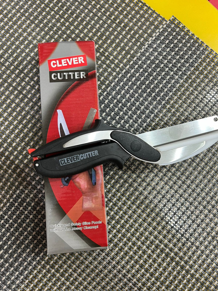 Clever Cutter Kitchen Tool